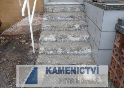 P1040052