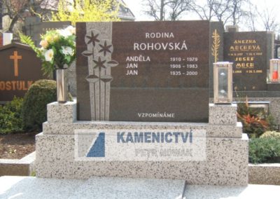 pomník16